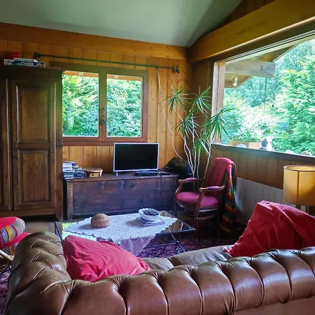 Tellahouse ゲストハウス シャモニー