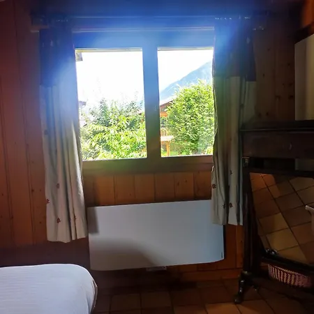 Πανσιόν Tellahouse Σαμονί